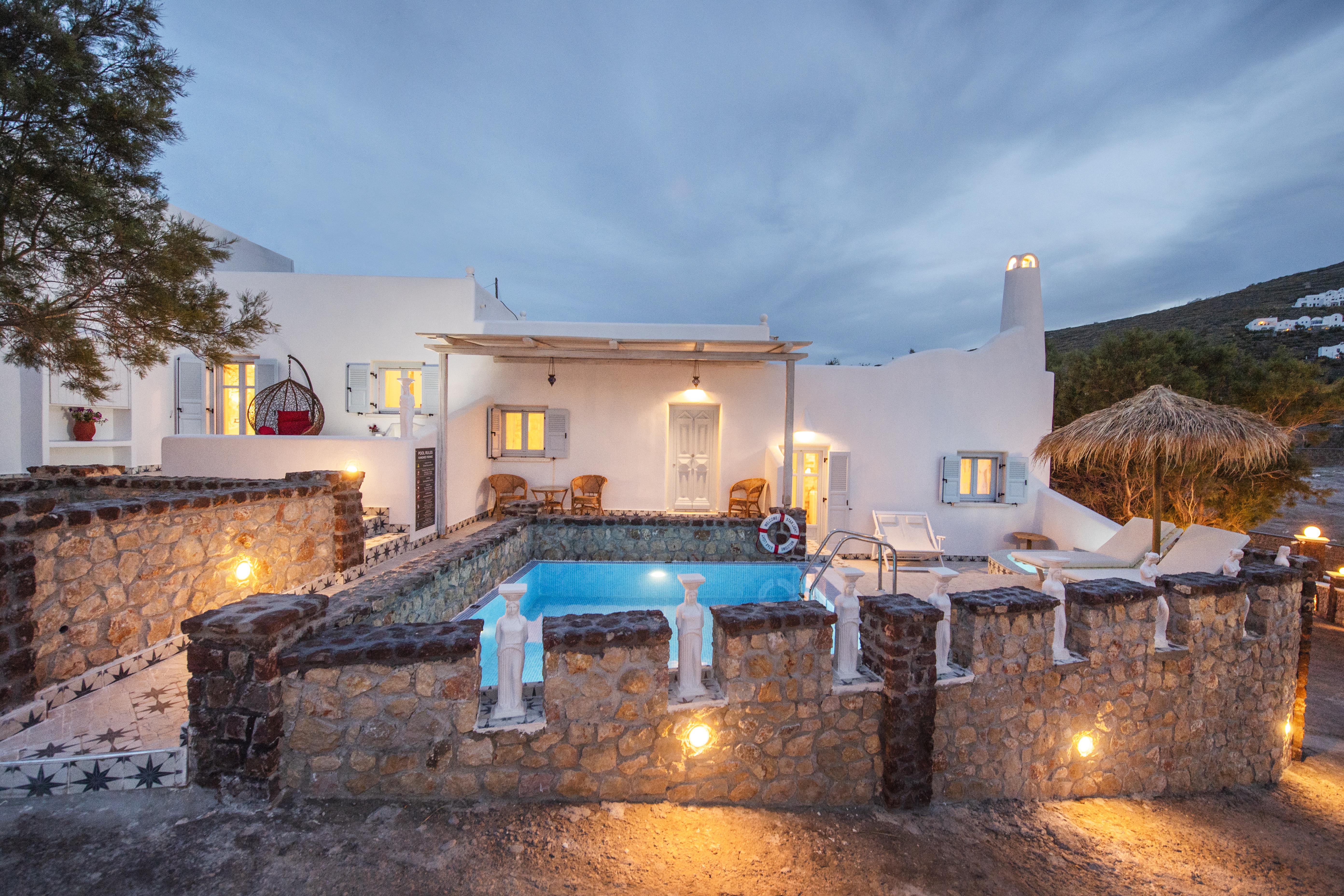 Starlight Luxury Seaside Villa & Suites Imerovígli Buitenkant foto