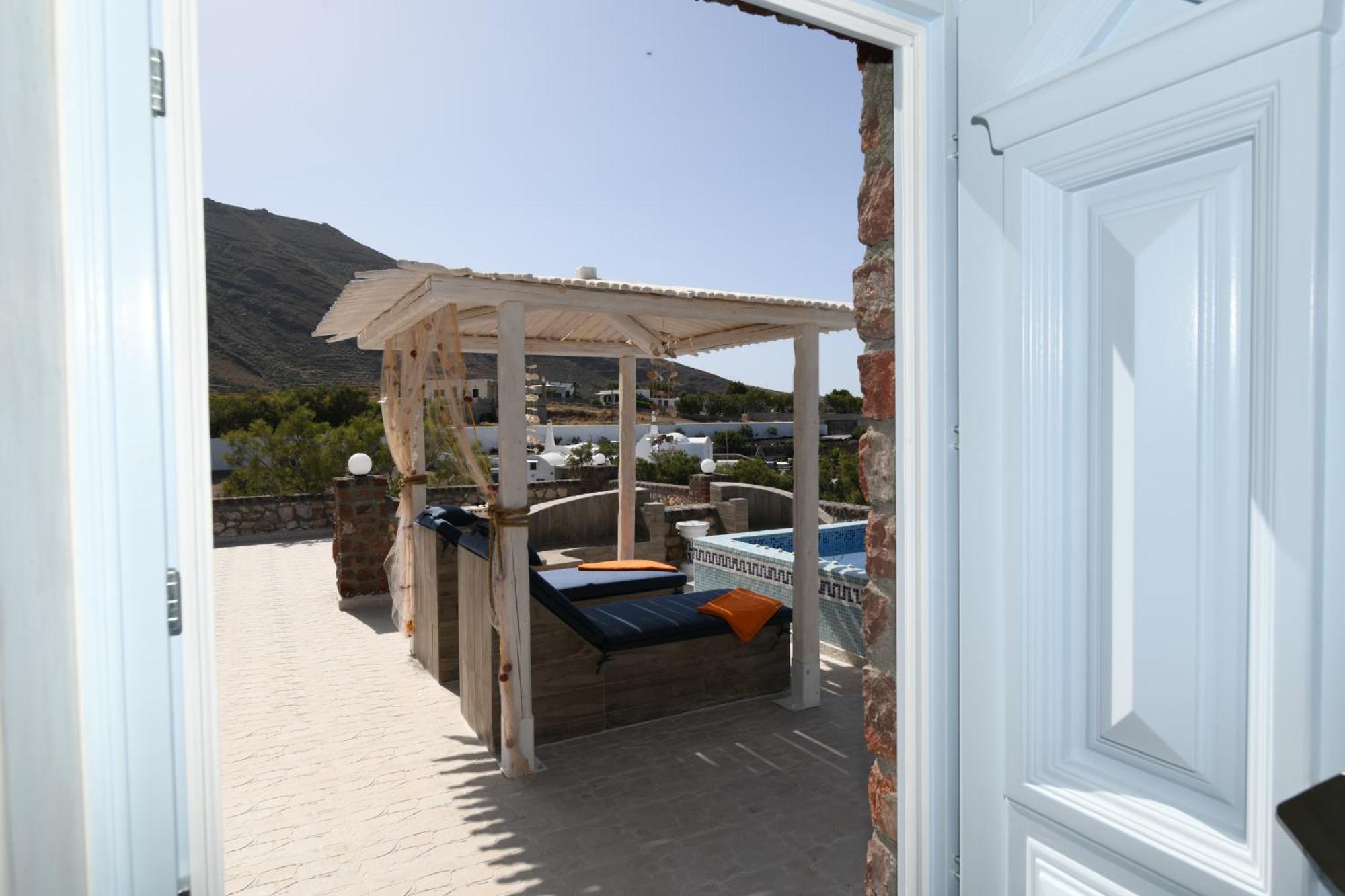 Starlight Luxury Seaside Villa & Suites Imerovígli Buitenkant foto