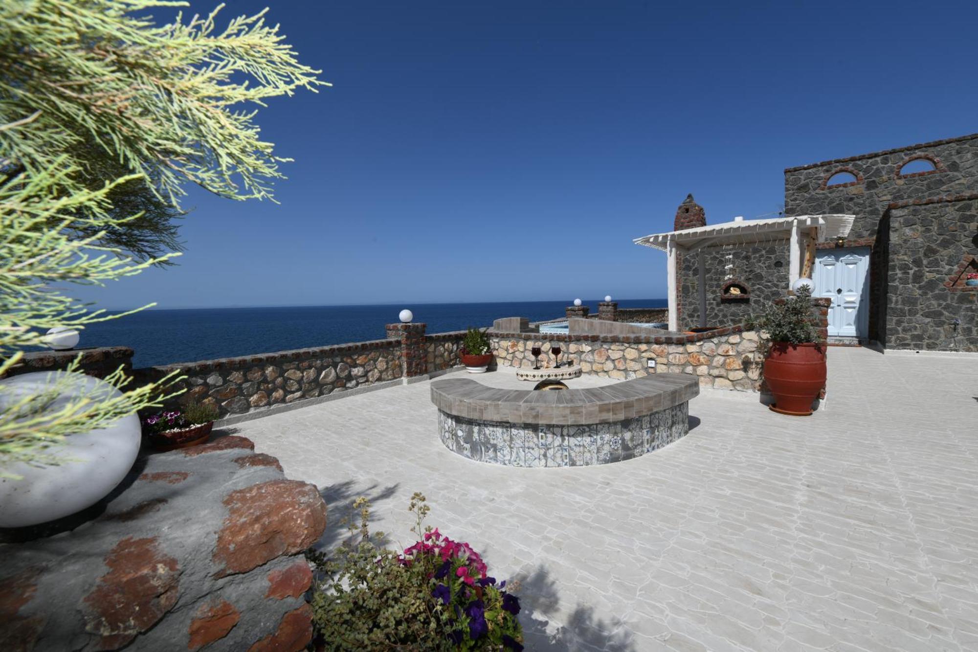 Starlight Luxury Seaside Villa & Suites Imerovígli Buitenkant foto
