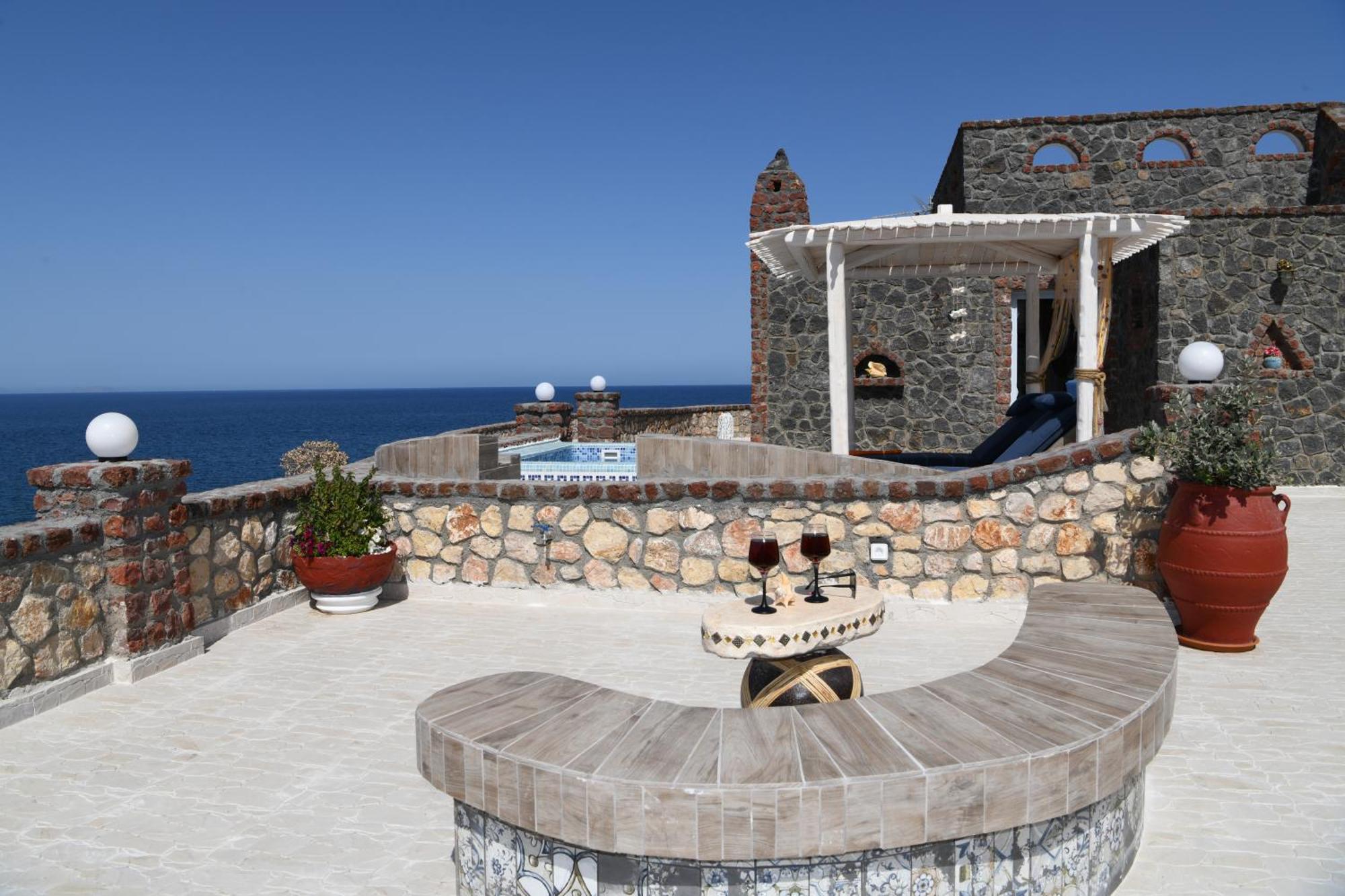Starlight Luxury Seaside Villa & Suites Imerovígli Buitenkant foto