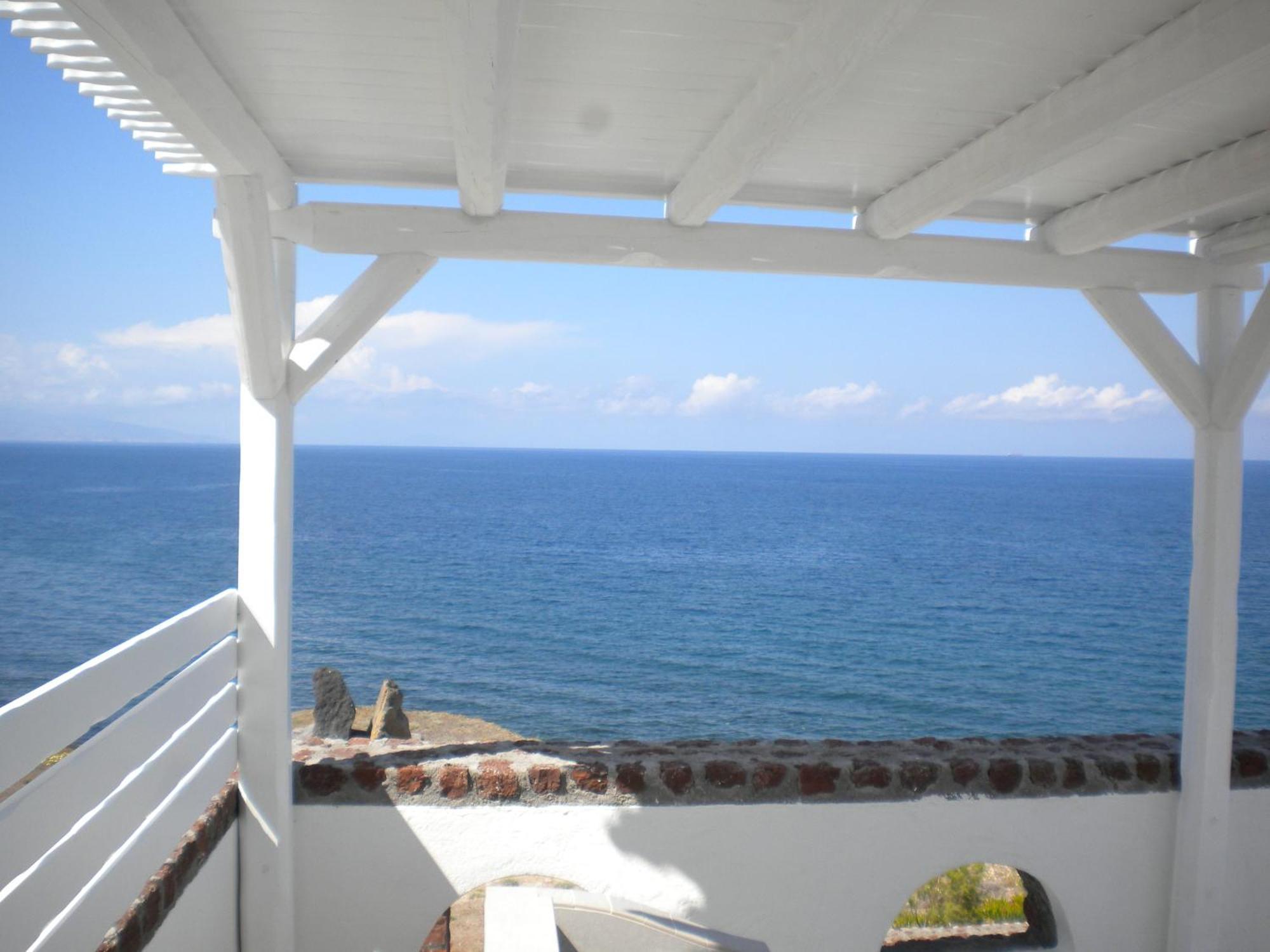 Starlight Luxury Seaside Villa & Suites Imerovígli Buitenkant foto