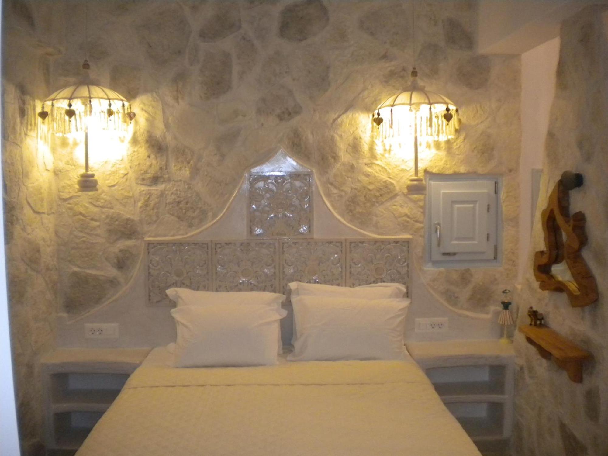 Starlight Luxury Seaside Villa & Suites Imerovígli Buitenkant foto