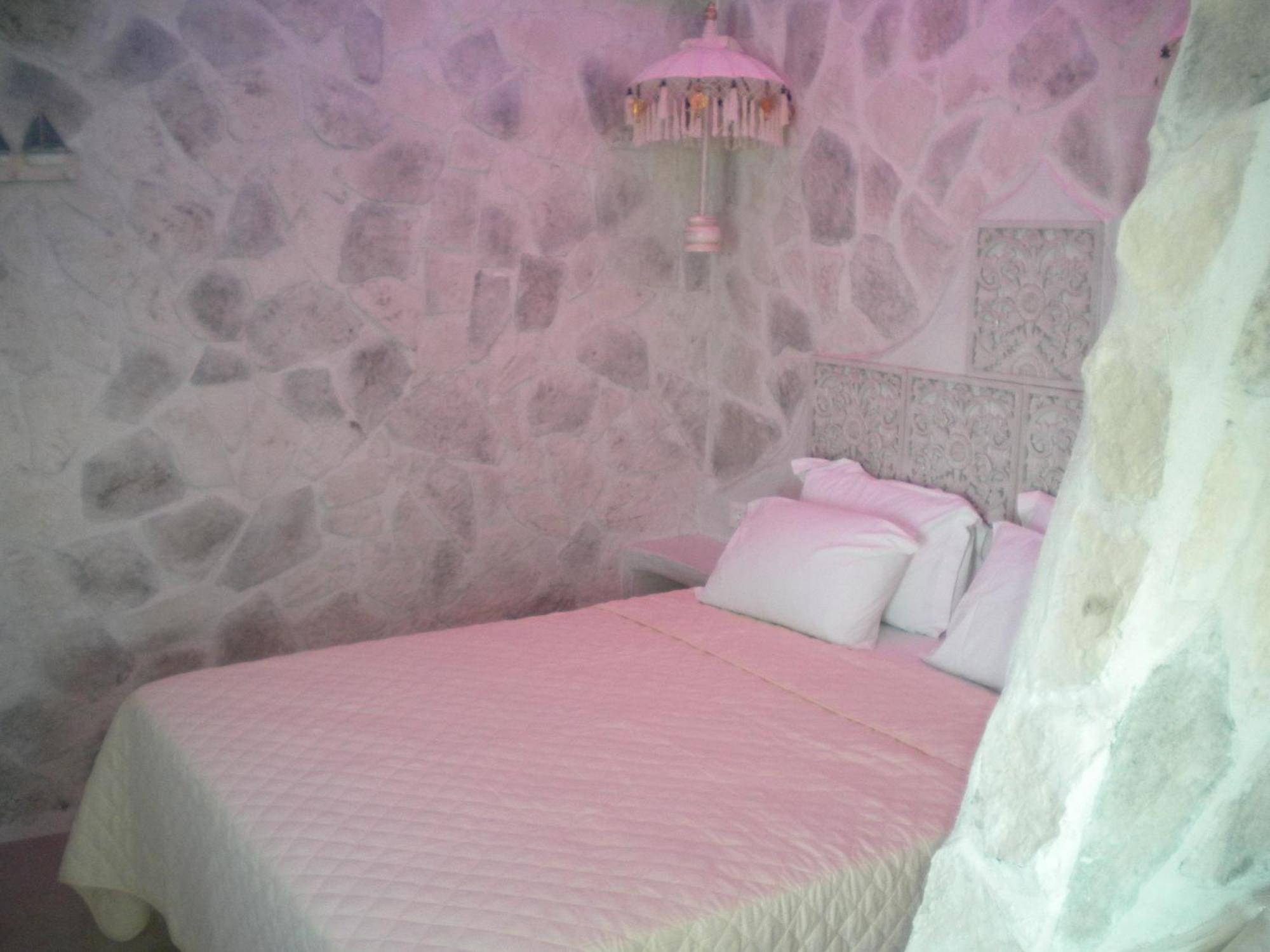 Starlight Luxury Seaside Villa & Suites Imerovígli Buitenkant foto